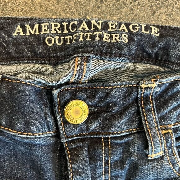American Eagle super stretch  mid rise Jeggings size 2 - Picture 3 of 7